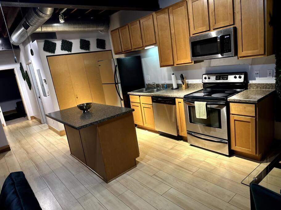 Serene Living Downtown Stl Loft Saint Louis Zewnętrze zdjęcie